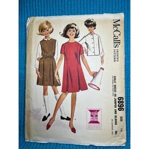 McCalls 6896 Sewing pattern A line dress jumper blouse 1960s size 14